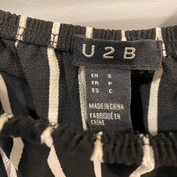 Small black and white romper (long sleeves and shorts) - Picture 2 of 4